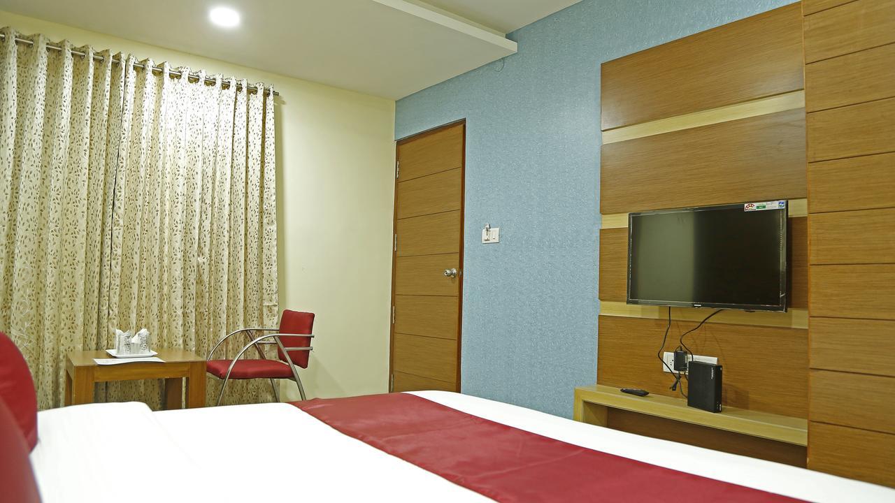 Shoba Elite Hotel Бангалор Екстериор снимка