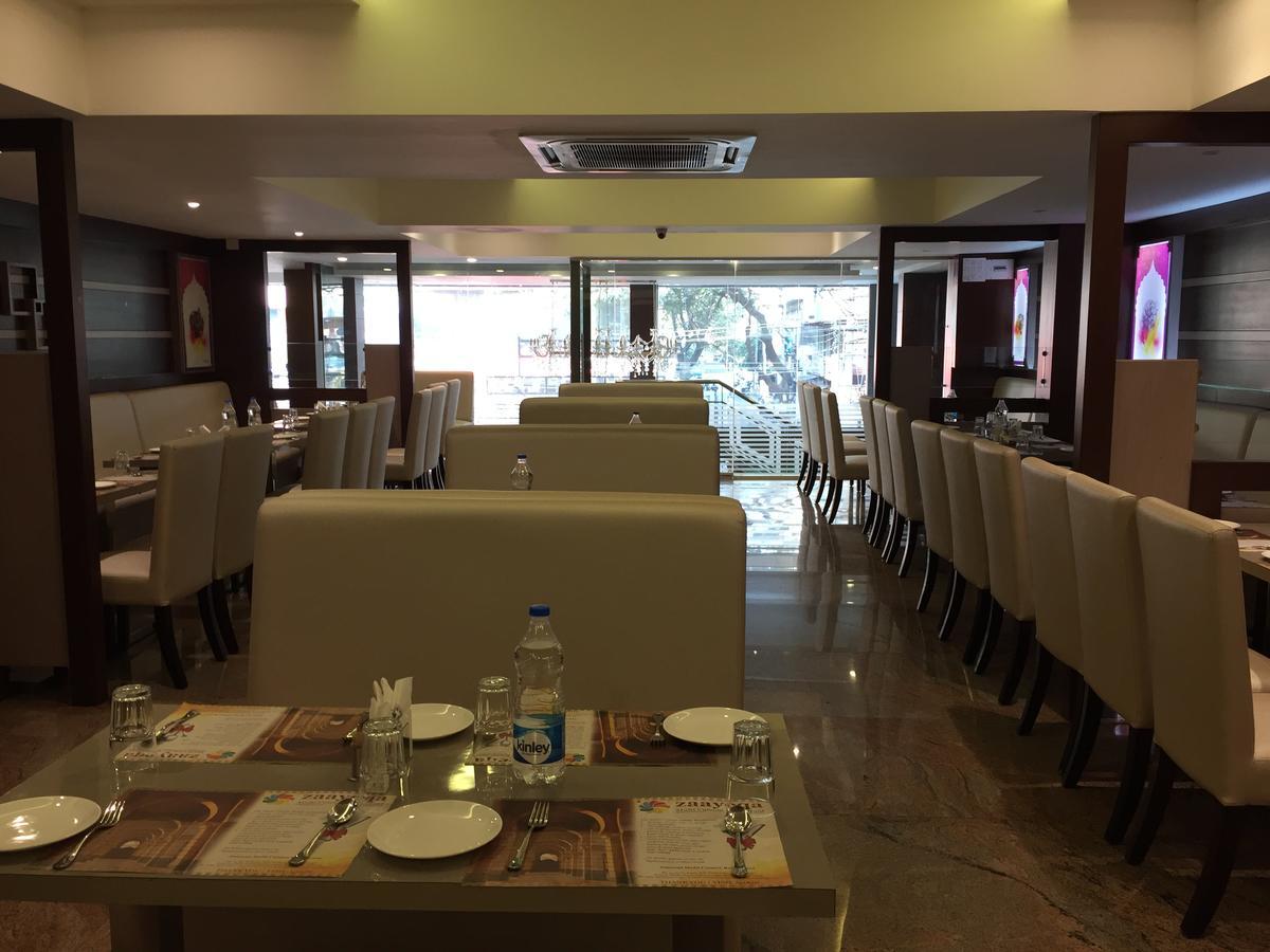 Shoba Elite Hotel Бангалор Екстериор снимка