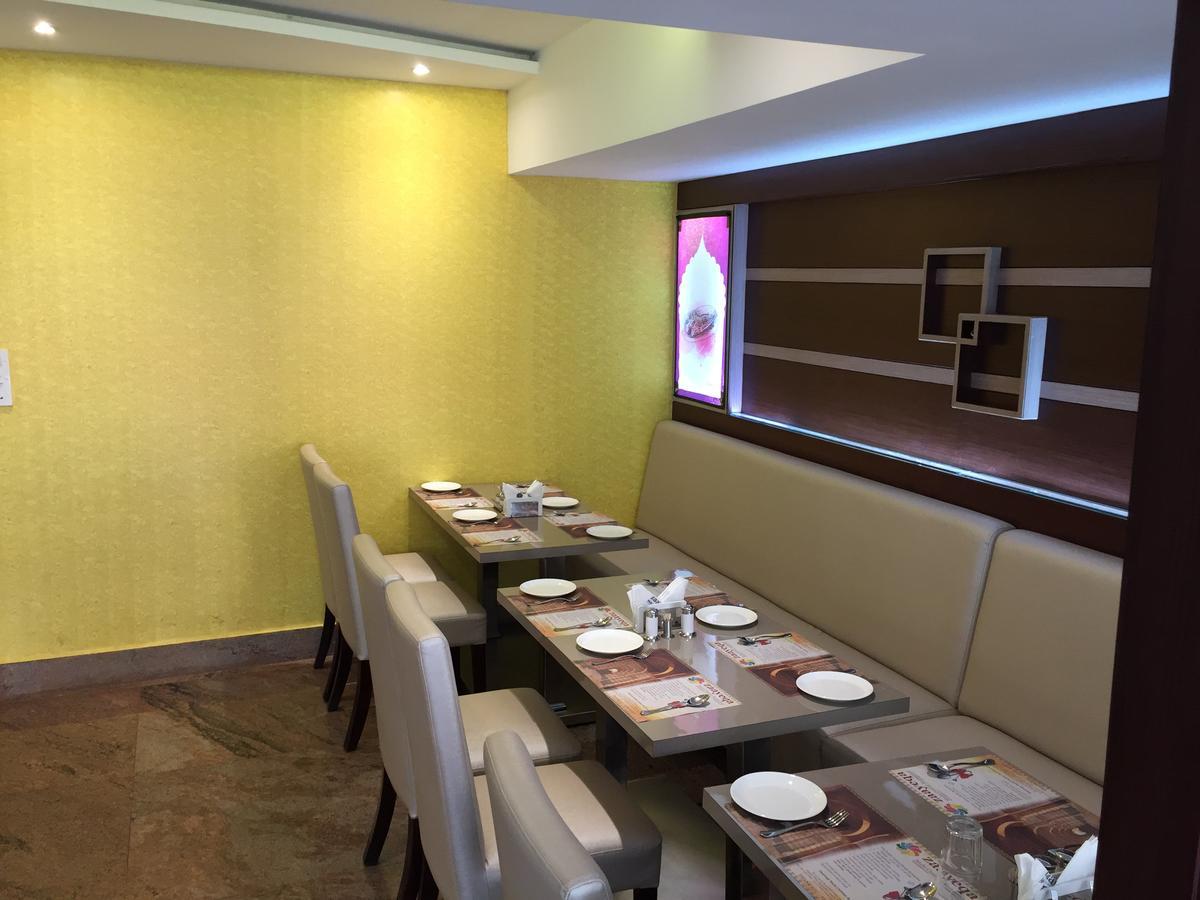Shoba Elite Hotel Бангалор Екстериор снимка